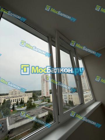 Остекление прямой лоджии пластиковыми окнамРЕХАУ и отделка под ключ