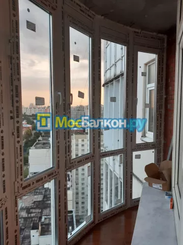 Панорамное остекление заказать под ключ по выгодной цене в Электростали от компании МосБалкон